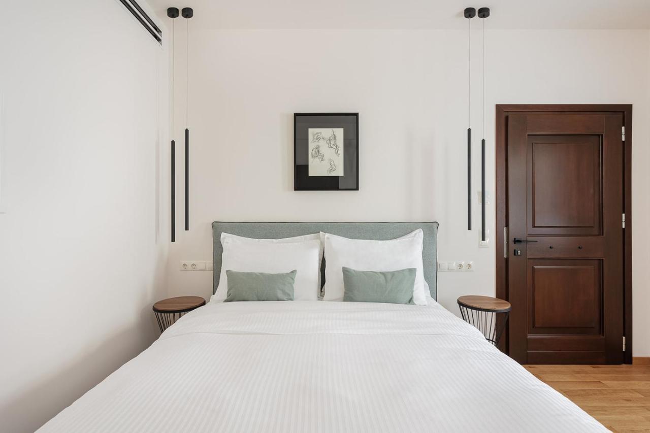 Petrou Suites Янина Экстерьер фото