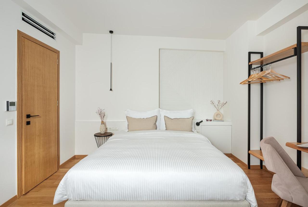 Petrou Suites Янина Экстерьер фото
