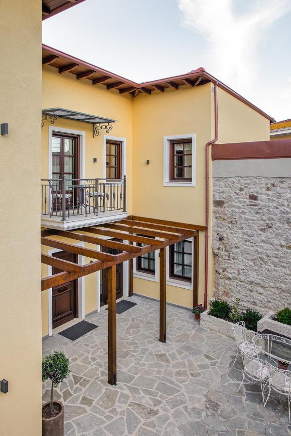 Petrou Suites Янина Экстерьер фото
