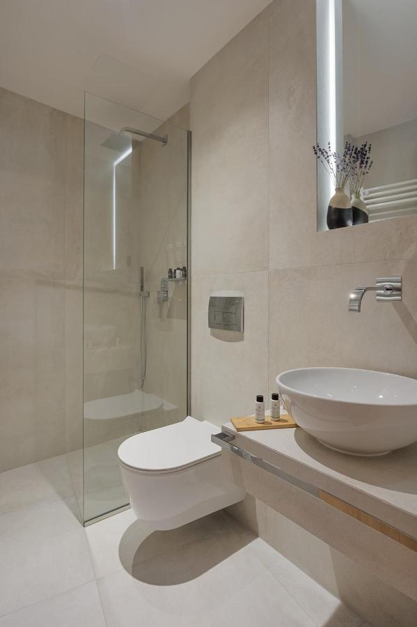 Petrou Suites Янина Экстерьер фото